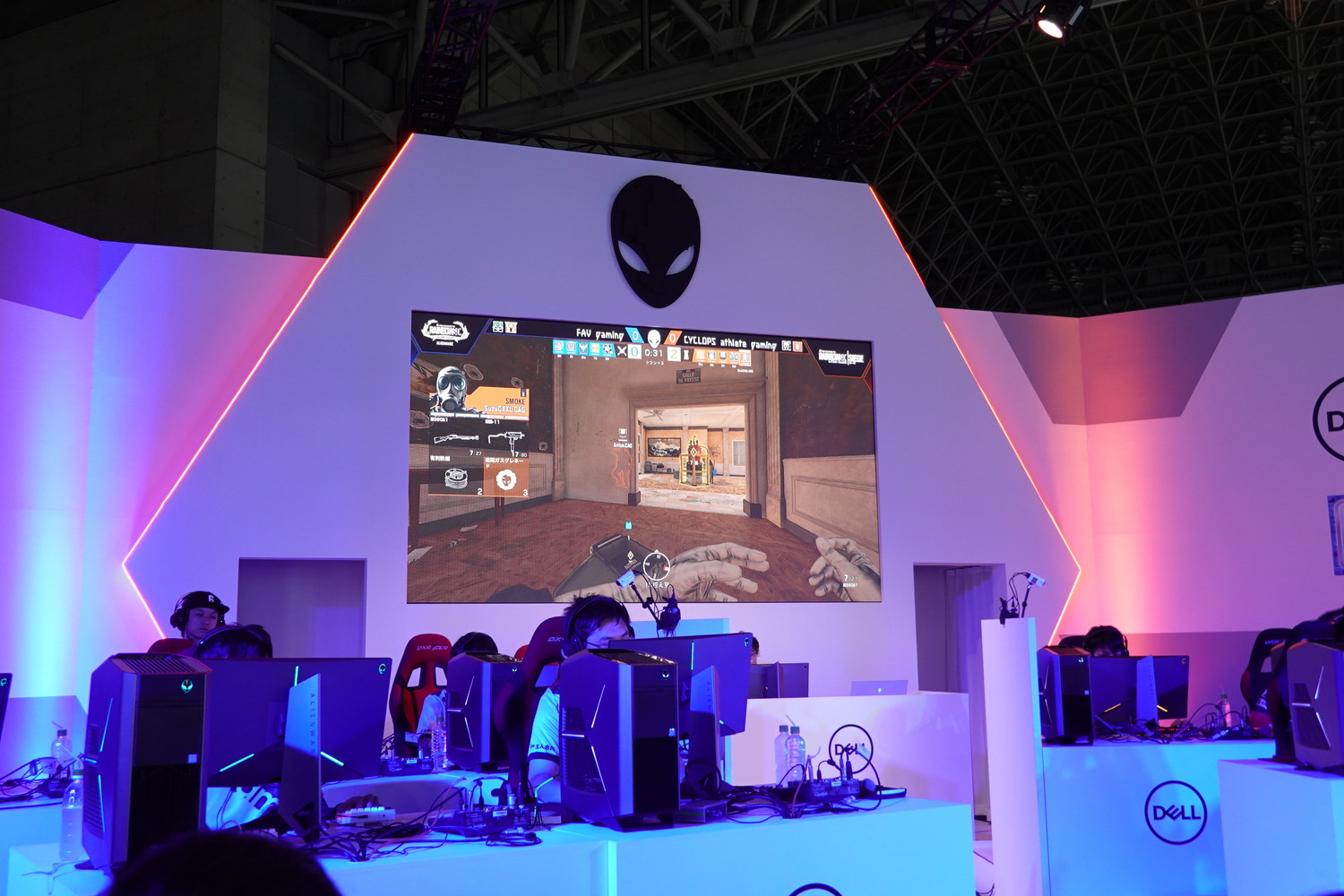 【TGS2019】FAV vs CAGの豪華な戦いに大勢の観客が釘付け！「『レインボーシックス シージ ALIENWARE JAPAN ...