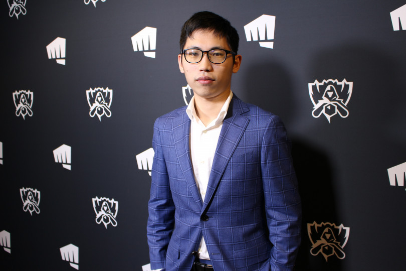 FunPlus Phoenix・ヘッドコーチWarHorse氏ショートインタビュー＜グループステージDay5＞【『LoL』世界大会2019現地レポート】 | GAMERS ZONE